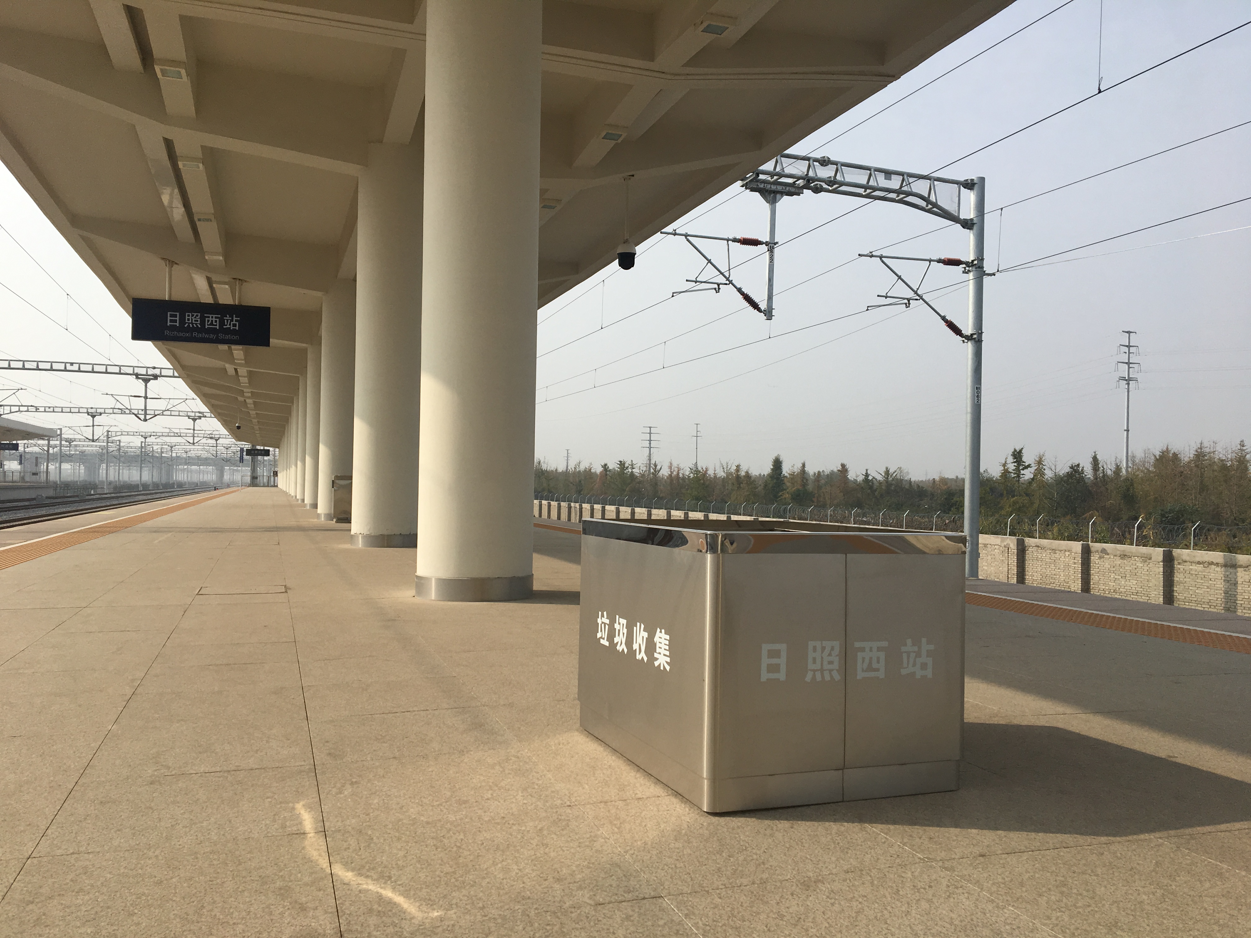 站台垃圾桶 站台垃圾桶